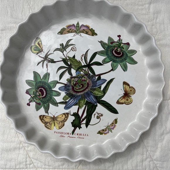 Other - wedgewood passion flower tart pan